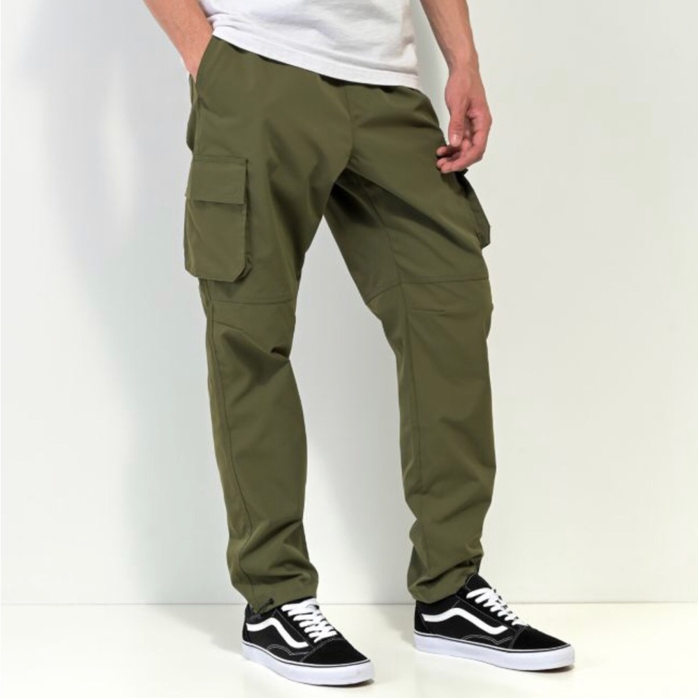 NWOT Ninth Hall Trance Green Cargo Pants XL